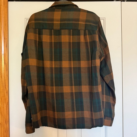 Toad & Co Men’s Flannel Button Down - Picture 4 of 8